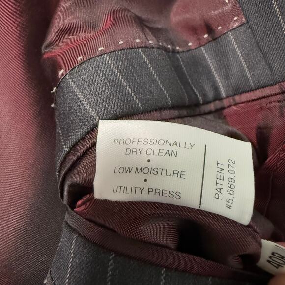 Austin Reed Men's Dark Gray Striped 2 Piece Suit Set Size 40R Pants Waist 34 - Picture 8 of 14